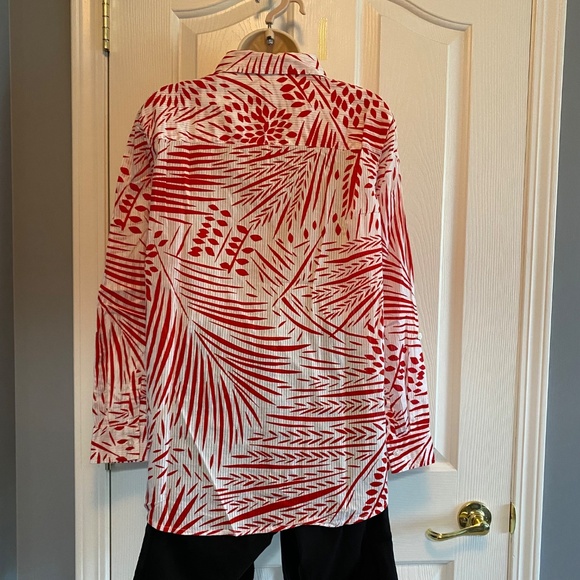 BUY 2 ITEMS GET 1 FREE - Chico’s Long Sleeve Button Up Blouse Sz 12 - Picture 7 of 10